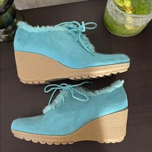 Splash Women's Laced Up Aqua Suede Wedge 5” Heel Booties size 8